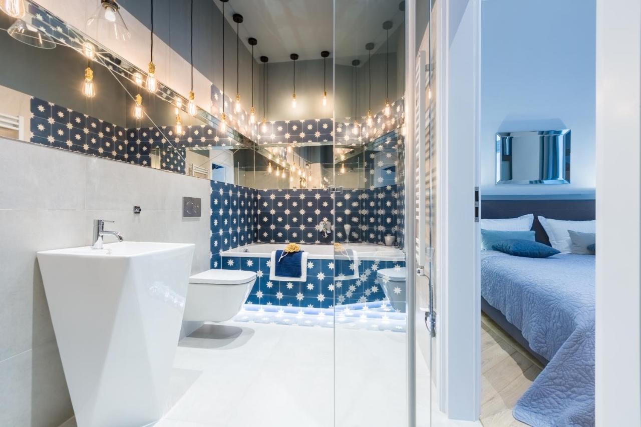Cadena Gallery Apartments Wyspianski 克拉科夫 外观 照片